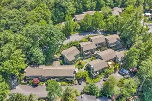 150 Village Grn, Blowing Rock, NC 28605 - Photo 18