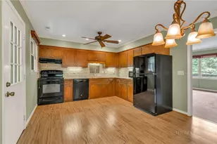 150 Village Grn, Blowing Rock, NC 28605 - Photo 8