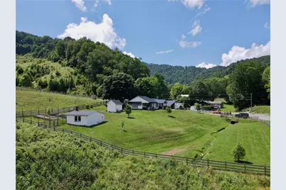 419 Fletcher Branch Road, Vilas, NC 28692 - Photo 34