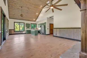790 Howard Edmisten Rd, Sugar Grove, NC 28679 - Photo 12