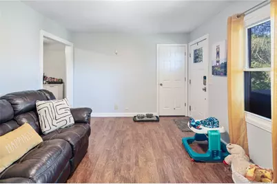 300 South Avenue, West Jefferson, NC 28694 - Photo 12