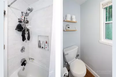 300 South Avenue, West Jefferson, NC 28694 - Photo 20