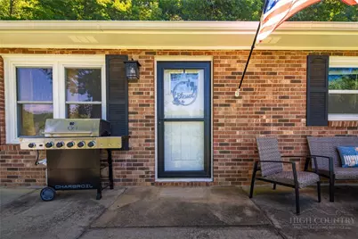 300 South Avenue, West Jefferson, NC 28694 - Photo 40