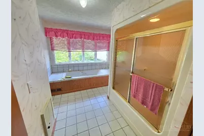 13025 Nc Hwy 18 N, Ennice, NC 28623 - Photo 18