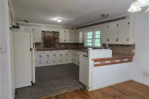 2158 W Mill Creek Rd, Warrensville, NC 28693 - Photo 10