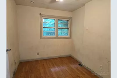 2158 W Mill Creek Road, Warrensville, NC 28693 - Photo 18