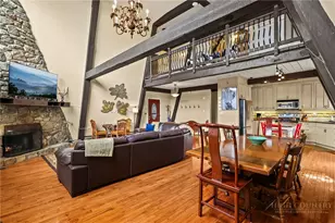 207 Pinnacle Ridge Rd, Beech Mountain, NC 28604 - Photo 4