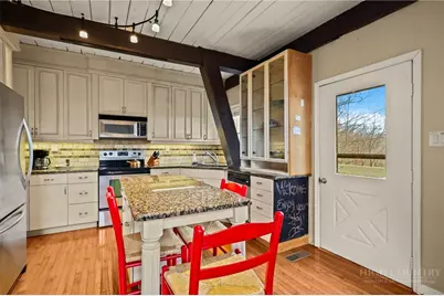 207 Pinnacle Ridge Road, Beech Mountain, NC 28604 - Photo 12