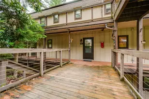 103 Mid Holiday Ln, Beech Mountain, NC 28604 - Photo 2