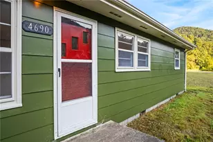 4690 3 Top Rd, Creston, NC 28615 - Photo 24
