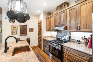 142 Smt Pt Trl, Banner Elk, NC 28604 - Photo 10