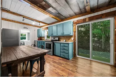 5269 Flat Springs Road, Elk Park, NC 28622 - Photo 14