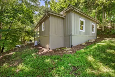 5269 Flat Springs Road, Elk Park, NC 28622 - Photo 30
