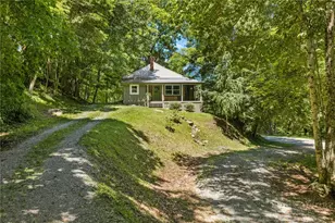 5269 Flat Springs Rd, Elk Park, NC 28622 - Photo 34