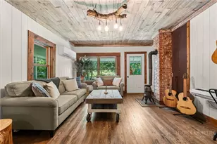 5269 Flat Springs Rd, Elk Park, NC 28622 - Photo 4