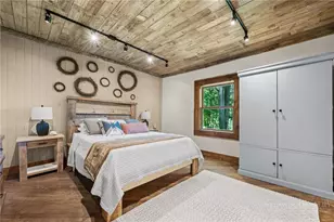 5269 Flat Springs Rd, Elk Park, NC 28622 - Photo 16