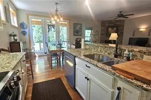 170 W Town Wy, West Jefferson, NC 28694 - Photo 12