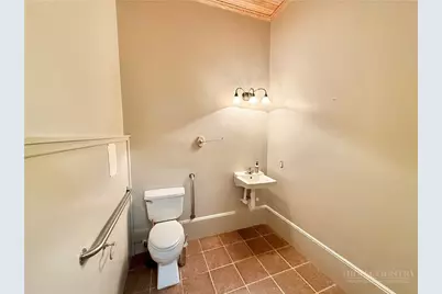 214 S Jefferson Avenue, West Jefferson, NC 28694 - Photo 6
