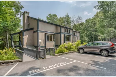 200 Glenwood Lane #J-36, Sugar Mountain, NC 28604 - Photo 2
