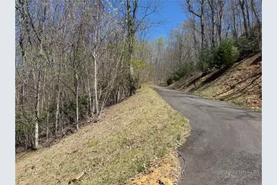 24 Elk Mountain Loop, Newland, NC 28657 - Photo 12