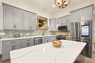 780 Woodland Hls Dr, Elk Park, NC 28622 - Photo 16
