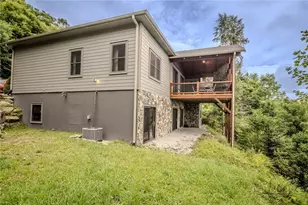 1859 Shawnee Rd, Banner Elk, NC 28604 - Photo 44