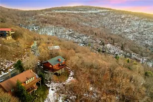 106 Spruce Hollow Rd, Beech Mountain, NC 28604 - Photo 8