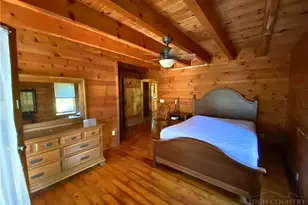 329 Ballous Mill Rd, Grassy Creek, NC 28631 - Photo 6