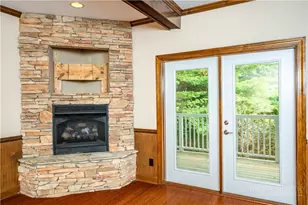 114 Charles Lowe Ln, Banner Elk, NC 28604 - Photo 6
