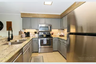 301 Pinnacle Inn Road #2117, Beech Mountain, NC 28604 - Photo 12