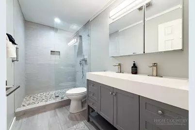 301 Pinnacle Inn Road #2117, Beech Mountain, NC 28604 - Photo 24