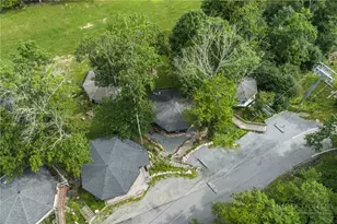 520 Briarcliff Rd, Sugar Mountain, NC 28604 - Photo 4