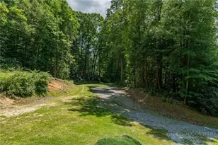 906 Mountaindale Rd, Vilas, NC 28692 - Photo 46