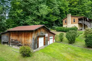 906 Mountaindale Rd, Vilas, NC 28692 - Photo 2