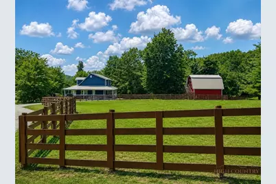 10801 Glade Valley Road Road, Ennice, NC 28623 - Photo 14