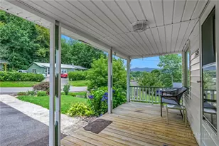 505 Oak Ave, West Jefferson, NC 28694 - Photo 10
