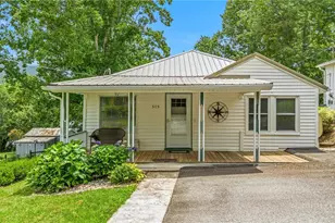 505 Oak Ave, West Jefferson, NC 28694 - Photo 2