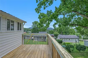 505 Oak Ave, West Jefferson, NC 28694 - Photo 26