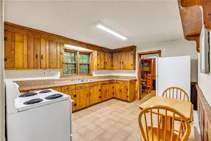 1092 Hartzog Ford Rd, West Jefferson, NC 28694 - Photo 16