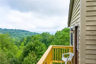 106 W Pond Creek Rd, Beech Mountain, NC 28604 - Photo 28