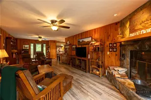 106 W Pond Creek Rd, Beech Mountain, NC 28604 - Photo 20