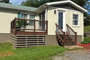 78 Joines St, Sparta, NC 28675 - Photo 2