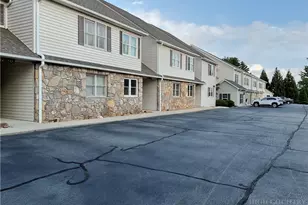 80 Club Villa Dr, Roaring Gap, NC 28627 - Photo 2