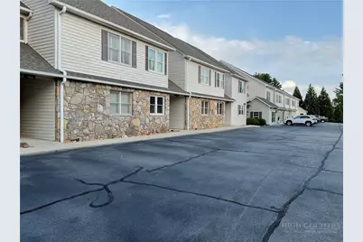 80 Club Villa Drive #404, Roaring Gap, NC 28627 - Photo 2