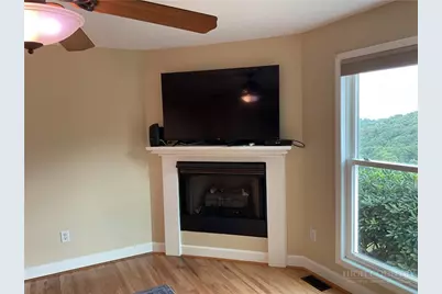 80 Club Villa Drive #404, Roaring Gap, NC 28627 - Photo 6