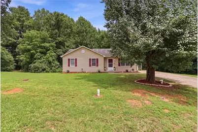 106 N Arlington Avenue, Jonesville, NC 28642 - Photo 2