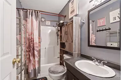 106 N Arlington Avenue, Jonesville, NC 28642 - Photo 18