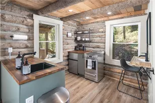 411 Apple Valley Rd, Zionville, NC 28698 - Photo 8