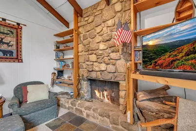 211 Foxgrape Hollow, Beech Mountain, NC 28604 - Photo 4