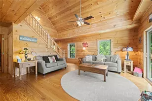 122 Shadow Stream Ln, Elk Park, NC 28622 - Photo 10